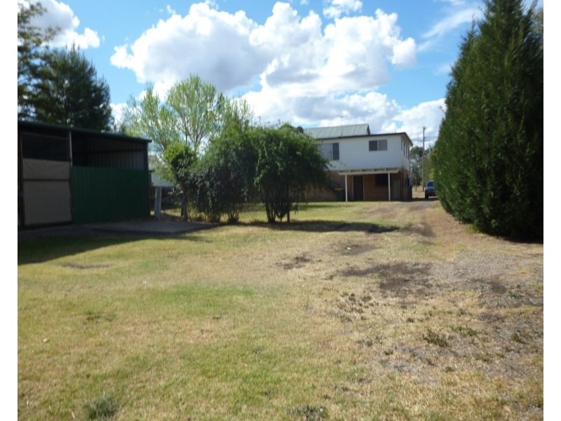 25 Kingdon Street, Scone NSW 2337