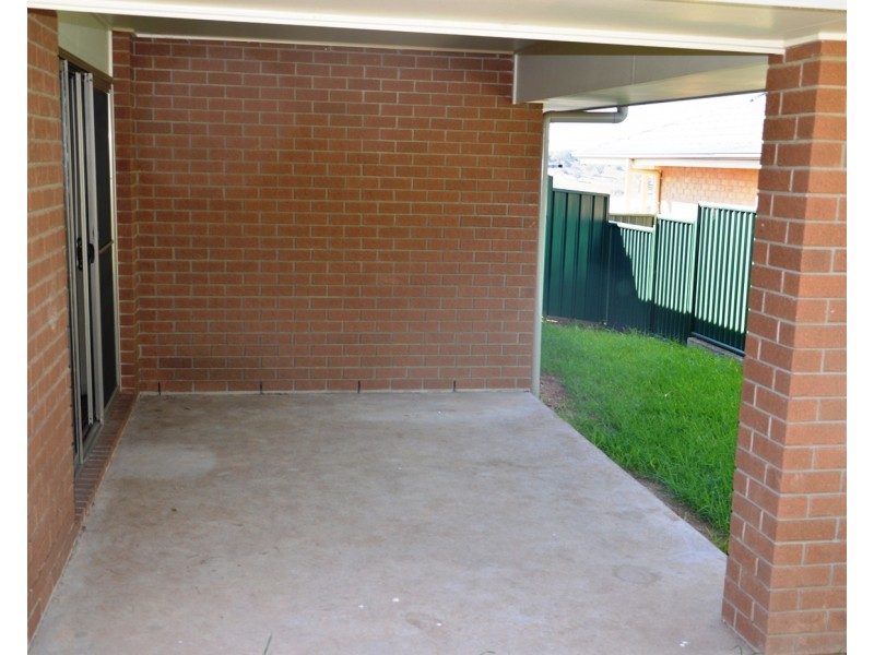 11 Bloodwood Road, Muswellbrook NSW 2333