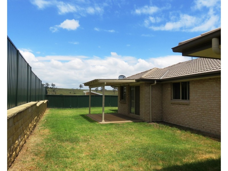 35 Henry Dangar Drive, Muswellbrook NSW 2333