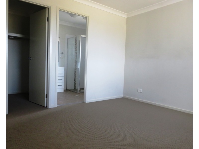 83 Perth Street, Aberdeen NSW 2336