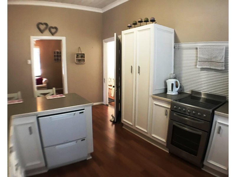 6 St Heliers Street, Muswellbrook NSW 2333