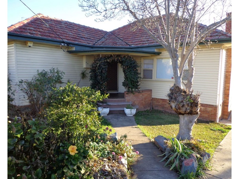 22 Flanders Avenue, Muswellbrook NSW 2333