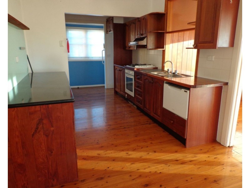 22 Flanders Avenue, Muswellbrook NSW 2333