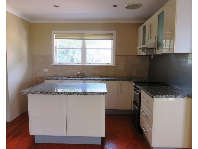 7 Anzac Parade, Muswellbrook NSW 2333