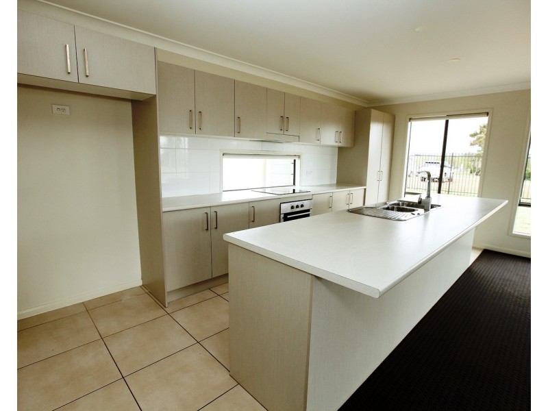 26 Finnegan Crescent, Muswellbrook NSW 2333