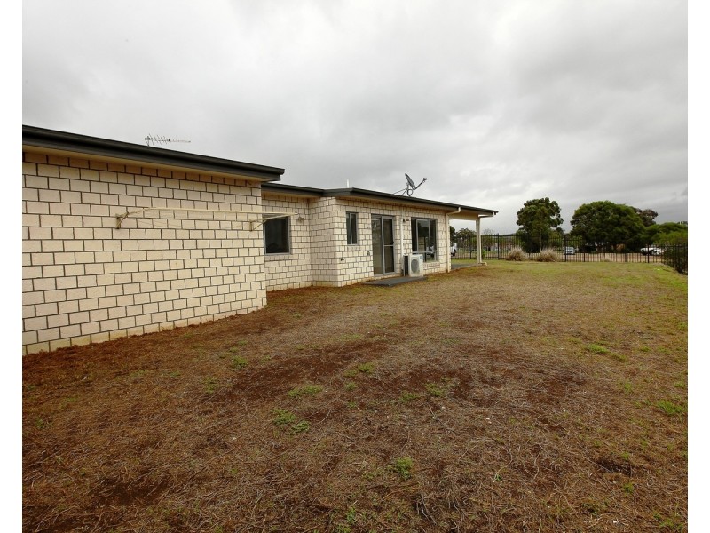 26 Finnegan Crescent, Muswellbrook NSW 2333