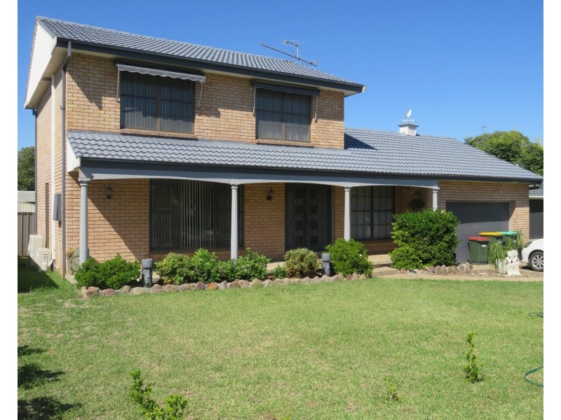 55 Humphries Street, Muswellbrook NSW 2333