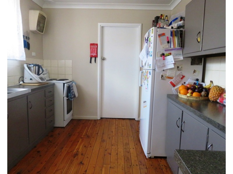 2 Midanga Avenue, Muswellbrook NSW 2333