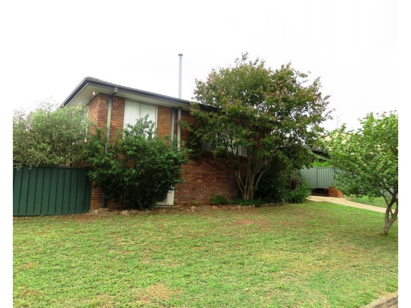 2 Midanga Avenue, Muswellbrook NSW 2333
