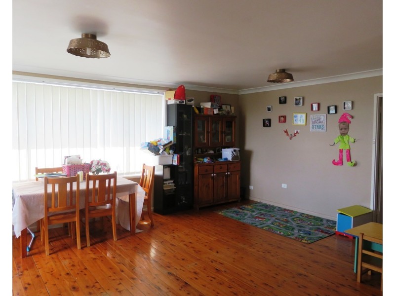 2 Midanga Avenue, Muswellbrook NSW 2333