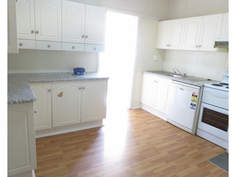38 Maitland Street, Muswellbrook NSW 2333
