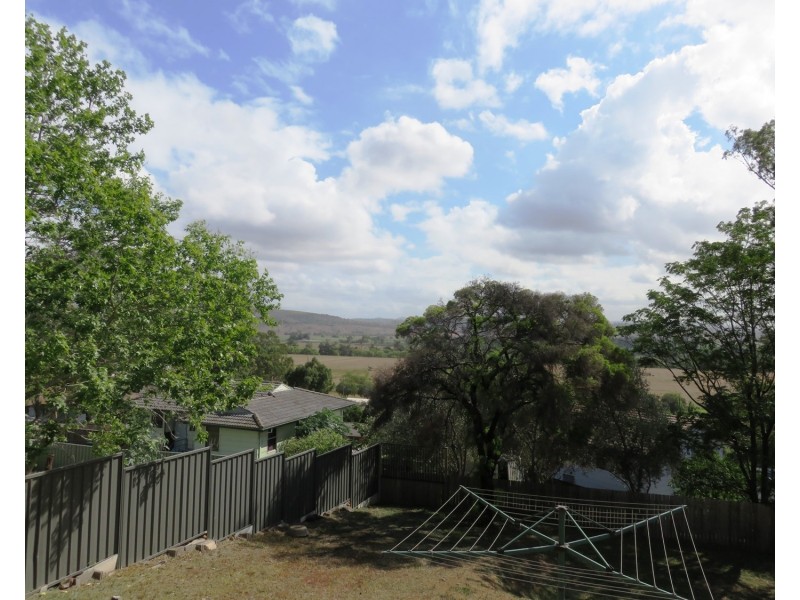 32 Tobruk Avenue, Muswellbrook NSW 2333