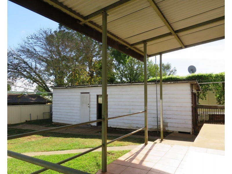 16 Bligh Street, Muswellbrook NSW 2333