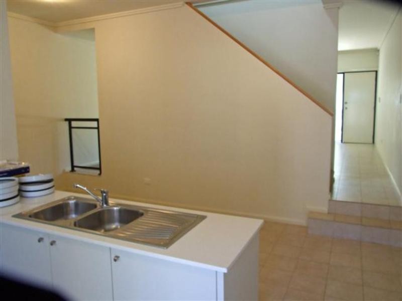 3/2 Charles Street, Carlingford NSW 2118