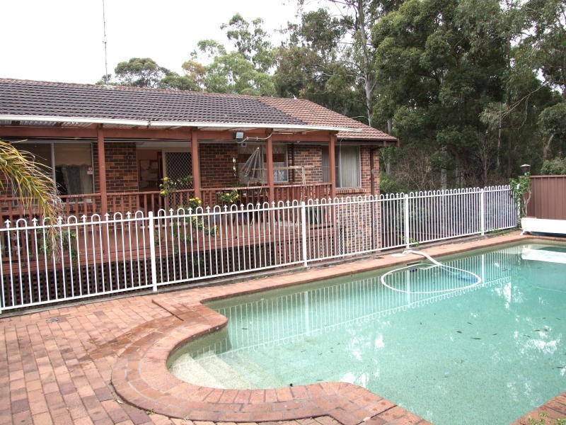 210 Bettington Rd, Carlingford NSW 2118