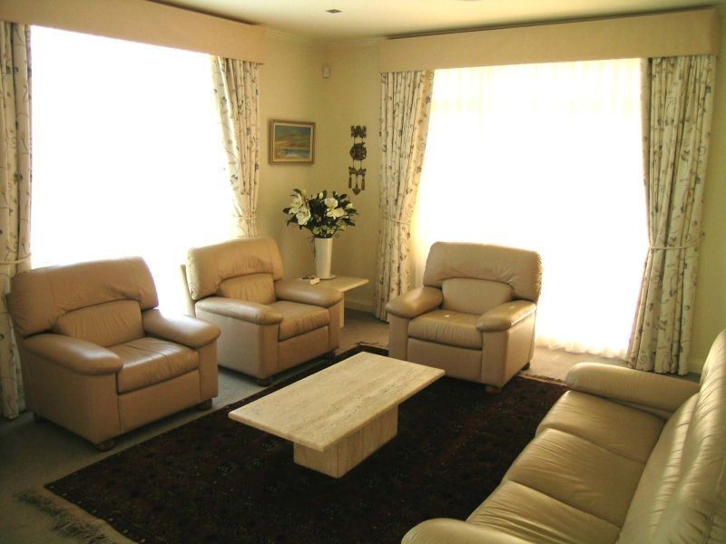 30 Hunterford Crescent, Oatlands NSW 2117