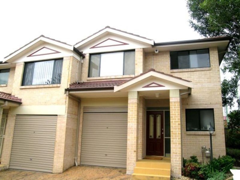 4/99 Baker Street, Carlingford NSW 2118