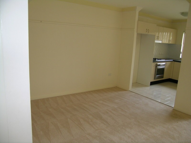 4/99 Baker Street, Carlingford NSW 2118