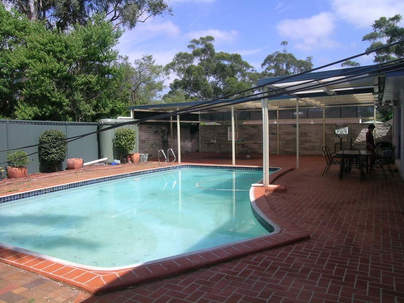 12 Yarralumla Drive, Carlingford NSW 2118