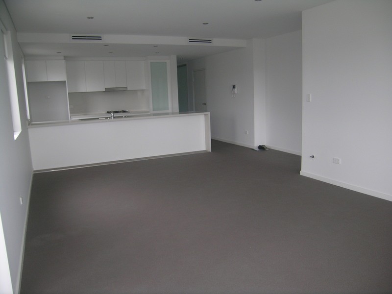 17/2 – 8 Broadoaks Street, Ermington NSW 2115