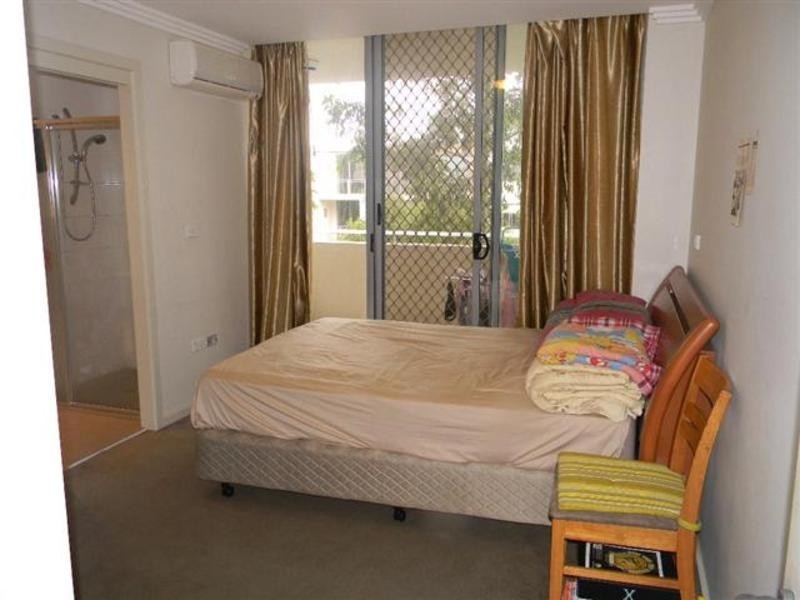 2A-6 Lydbrook Avenue, Westmead NSW 2145