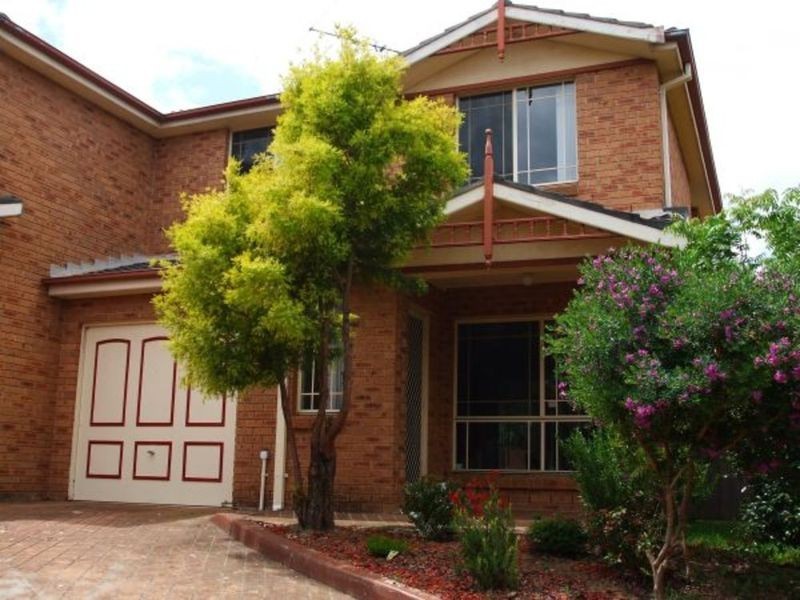 4/1A Woodstock Road, Carlingford NSW 2118