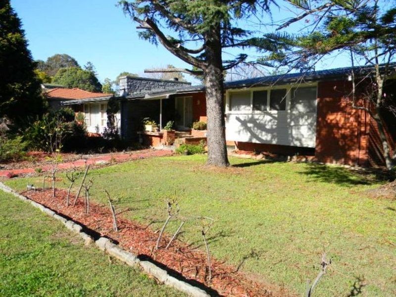 38 Lind Avenue, Oatlands NSW 2117