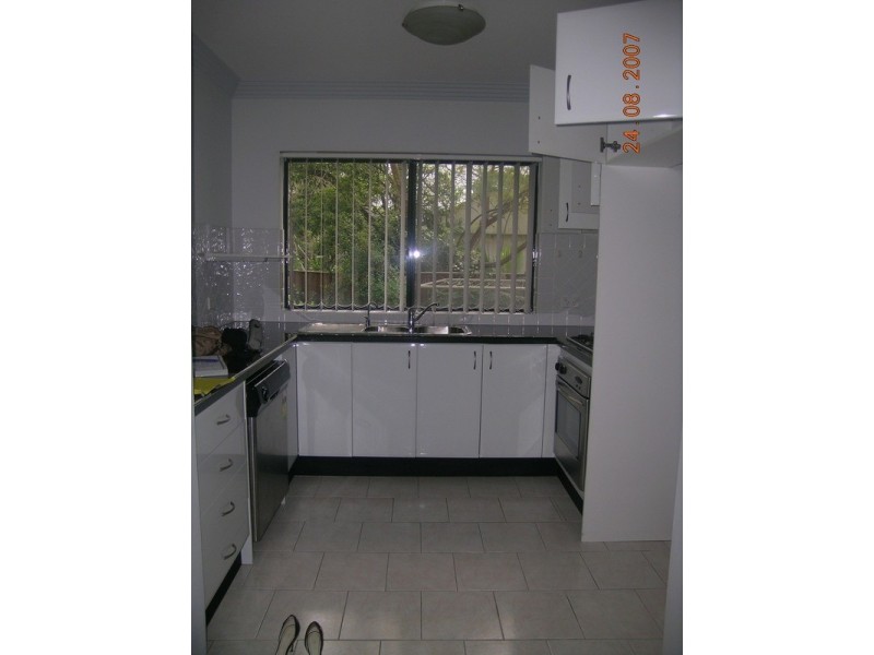 4/99 Baker Street, Carlingford NSW 2118