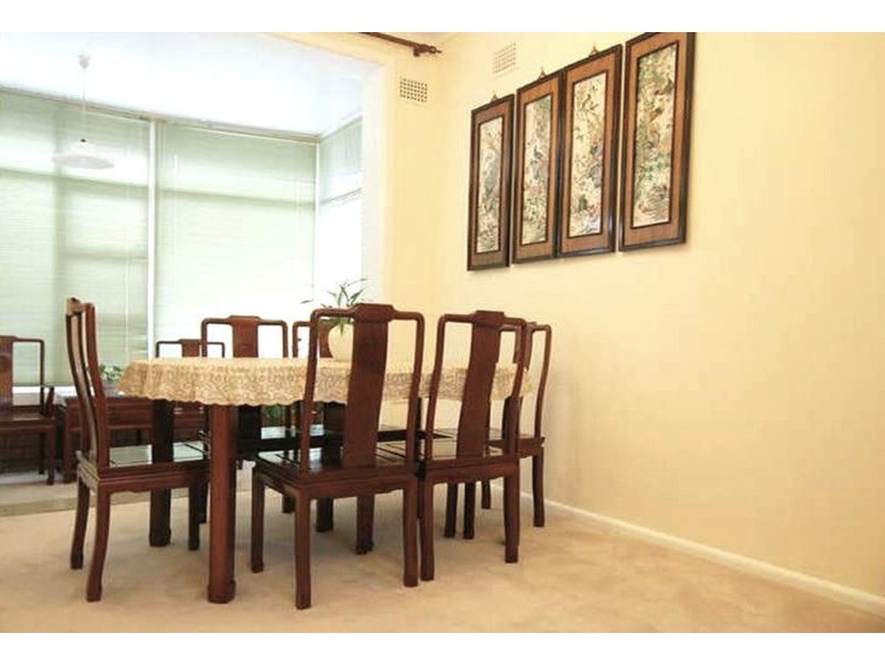 10 Milham Avenue, Eastwood NSW 2122