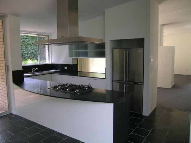 7 Tudor Place, Carlingford NSW 2118