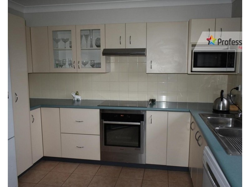 3/140 Cumberland Road, Ingleburn NSW 2565