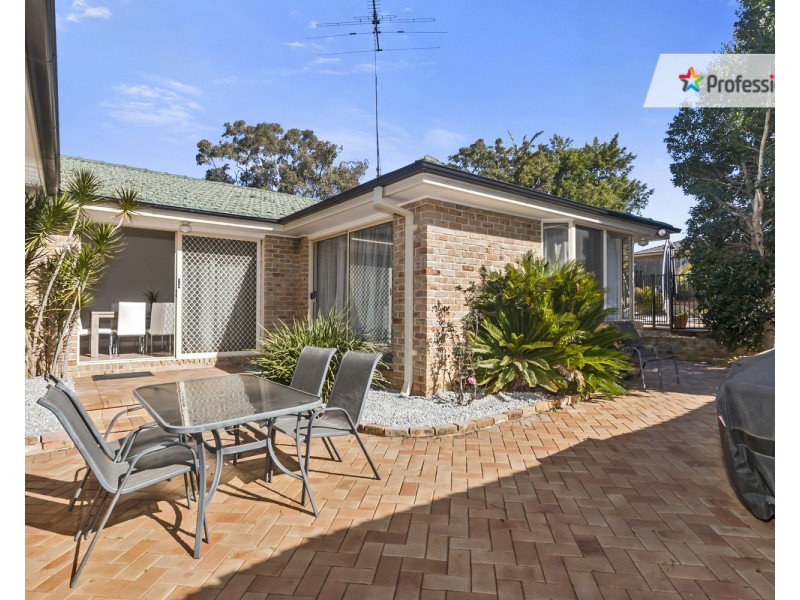 26 Niland Way, Casula NSW 2170