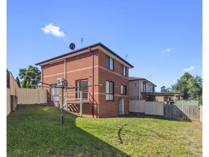 16a Harpur Place, Casula NSW 2170