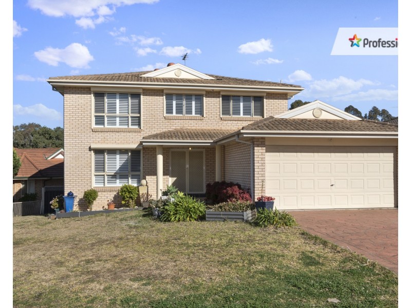 8 Idriess Place, Casula NSW 2170