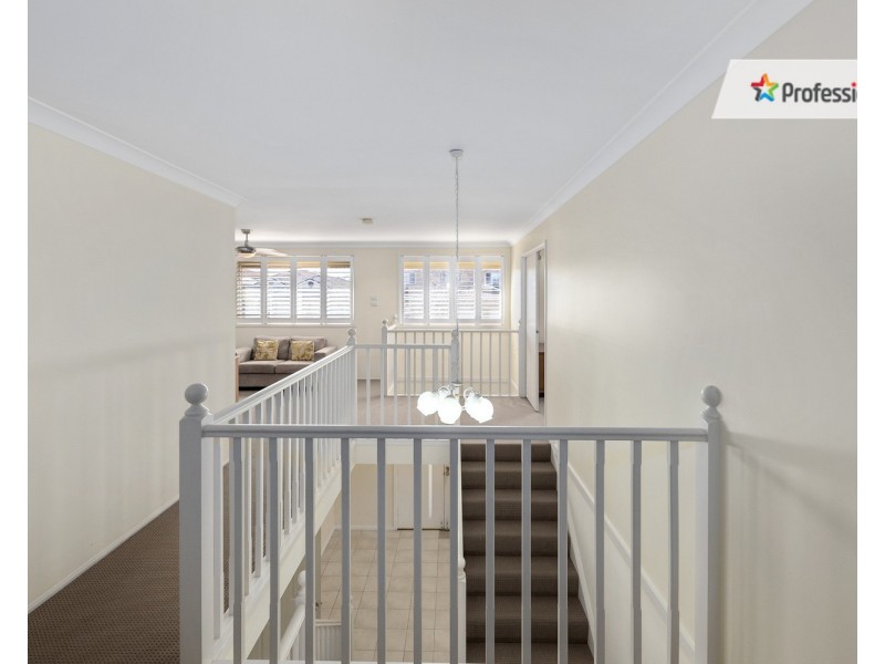 8 Idriess Place, Casula NSW 2170