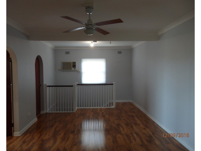 36 Marsh Parade, Casula NSW 2170