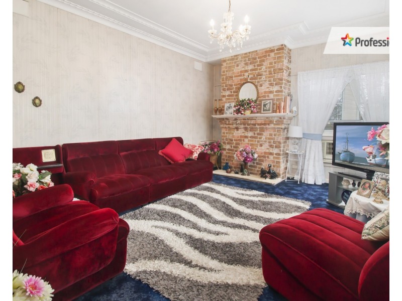 6 Casula Road, Casula NSW 2170