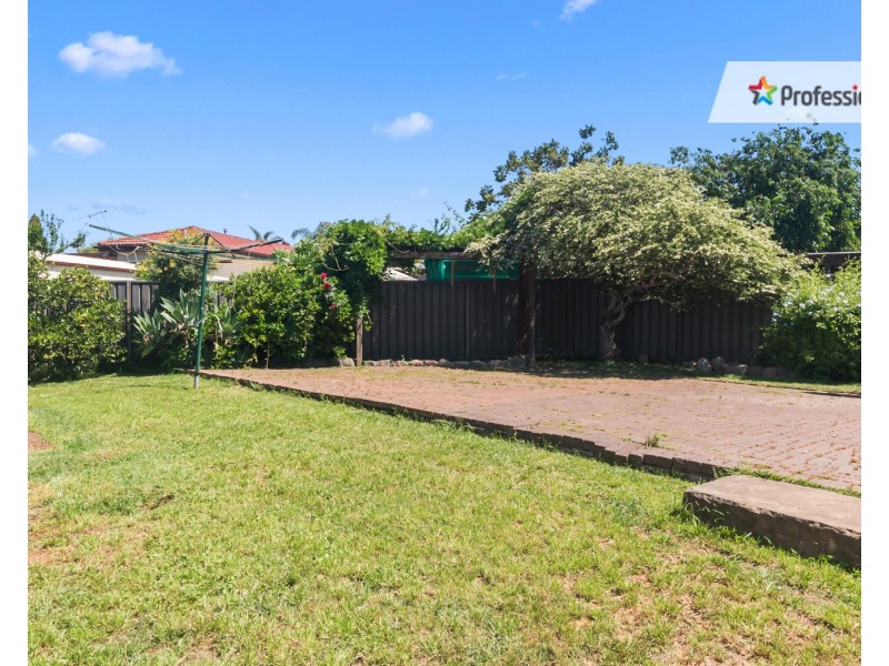 42 Grove Street, Casula NSW 2170
