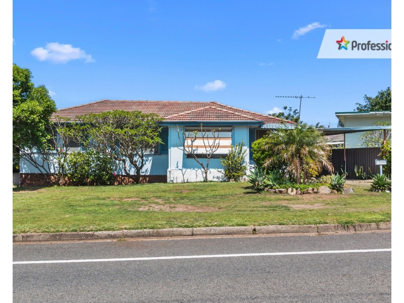 42 Grove Street, Casula NSW 2170