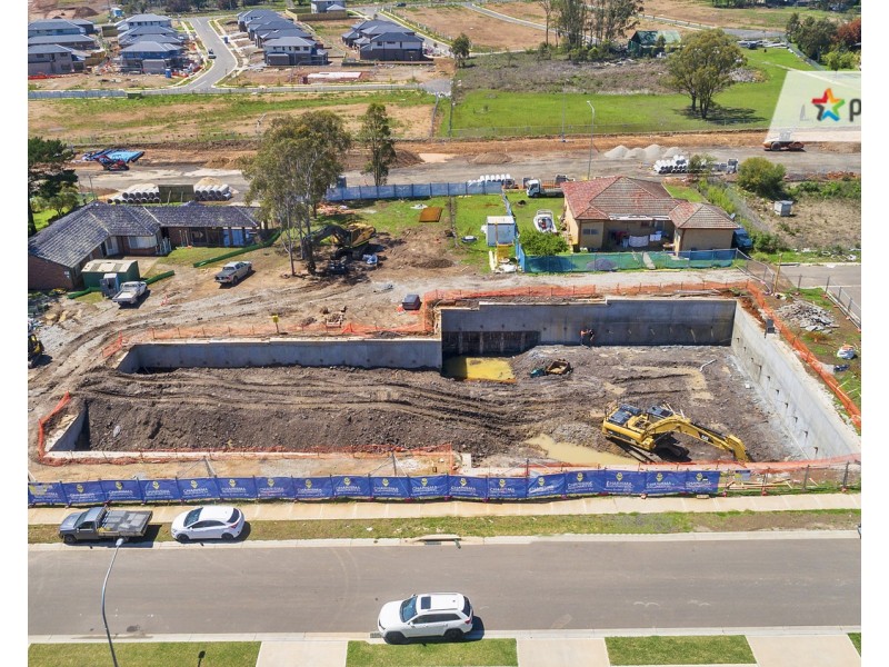 8,10,27@240 Croatia Avenue, Edmondson Park NSW 2174