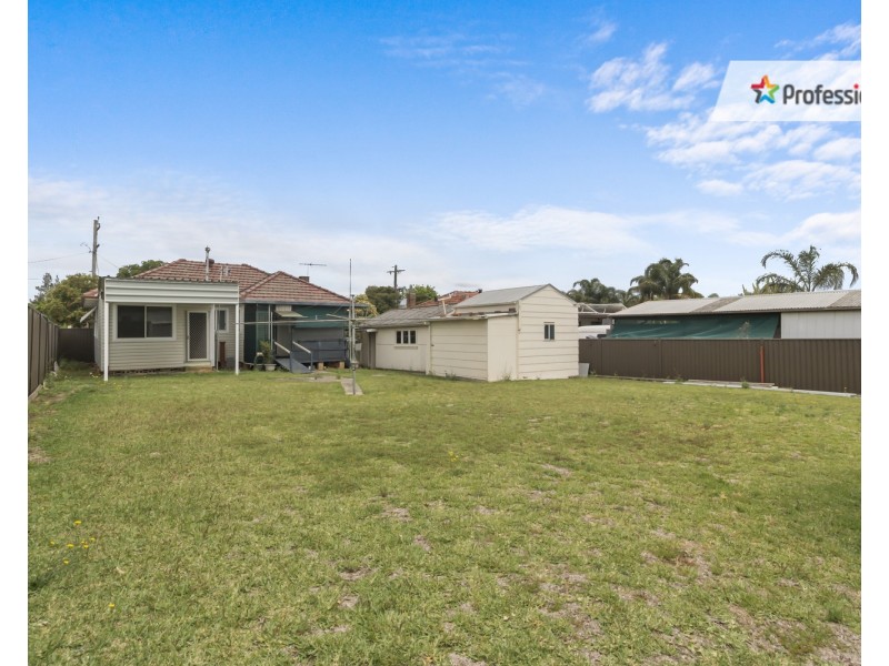 8 Macdonald Avenue, Lurnea NSW 2170