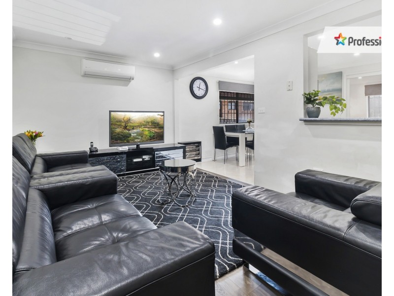 9 Grose Avenue, Lurnea NSW 2170