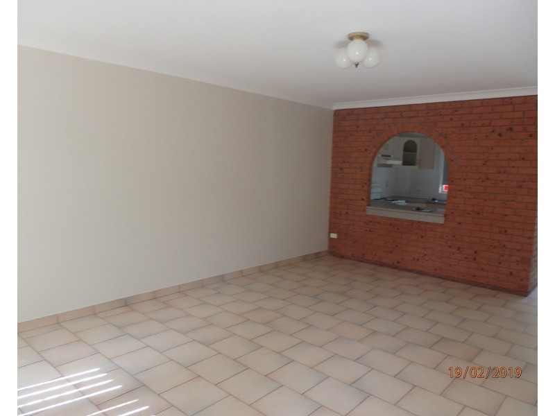 4/30 Hoxton Park Road, Liverpool NSW 2170