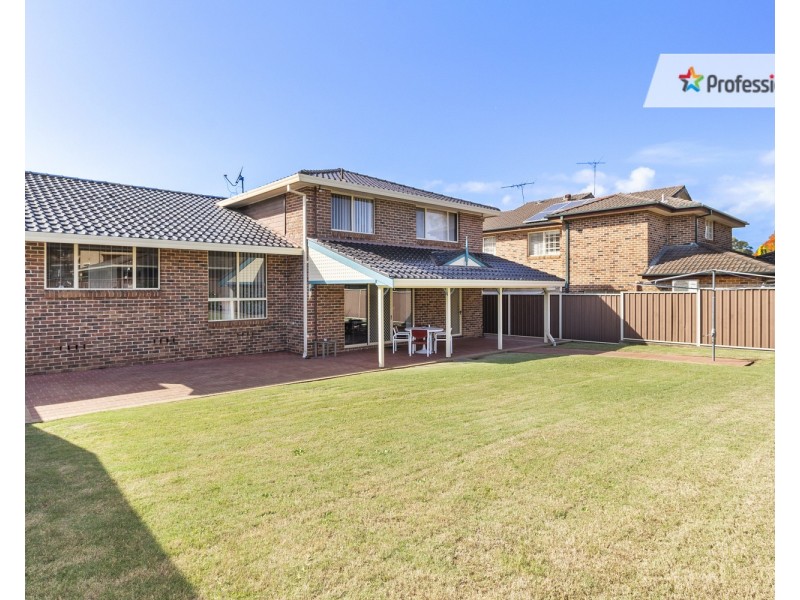 4 Doomben Close, Casula NSW 2170