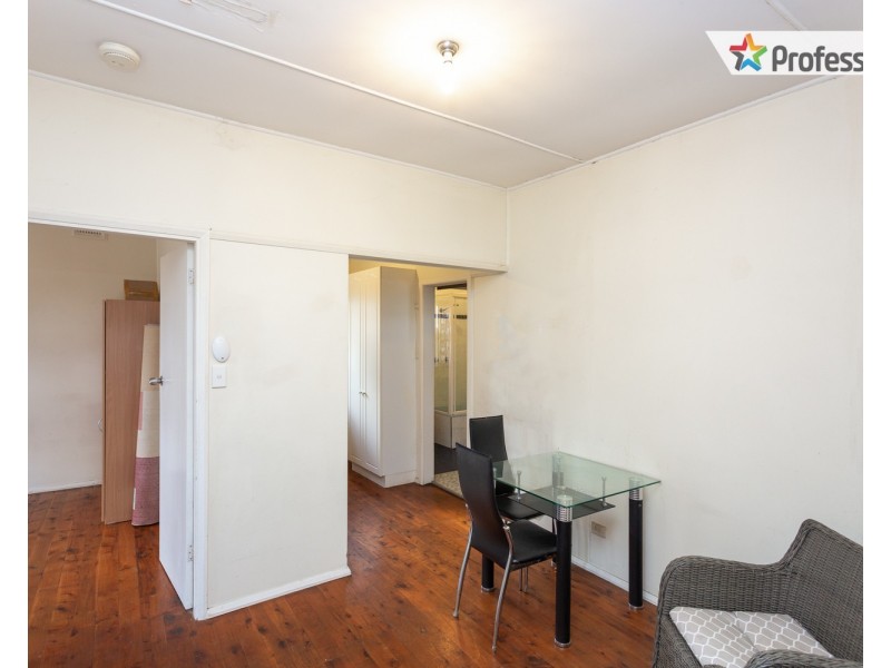 7 Casula Road, Casula NSW 2170