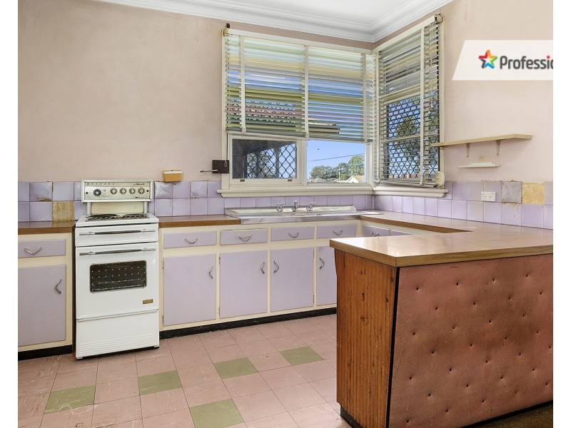 7  Old Kurrajong Road, Casula NSW 2170