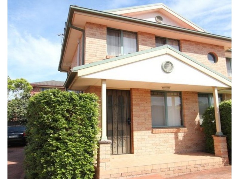 3/110 Hoxton Park Road, Lurnea NSW 2170