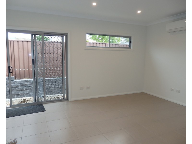 2a Holston Street, Casula NSW 2170