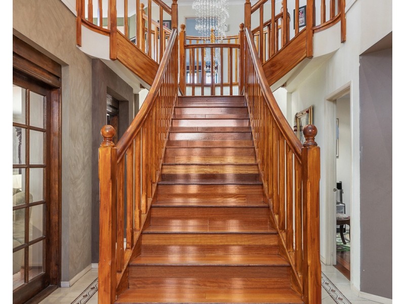 11 Calabria Street, Prestons NSW 2170