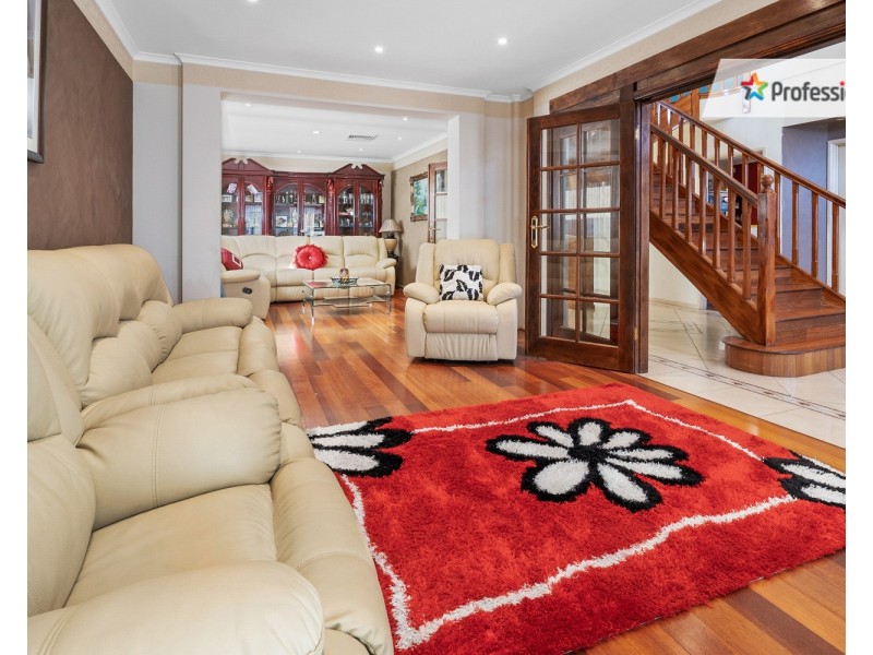 11 Calabria Street, Prestons NSW 2170